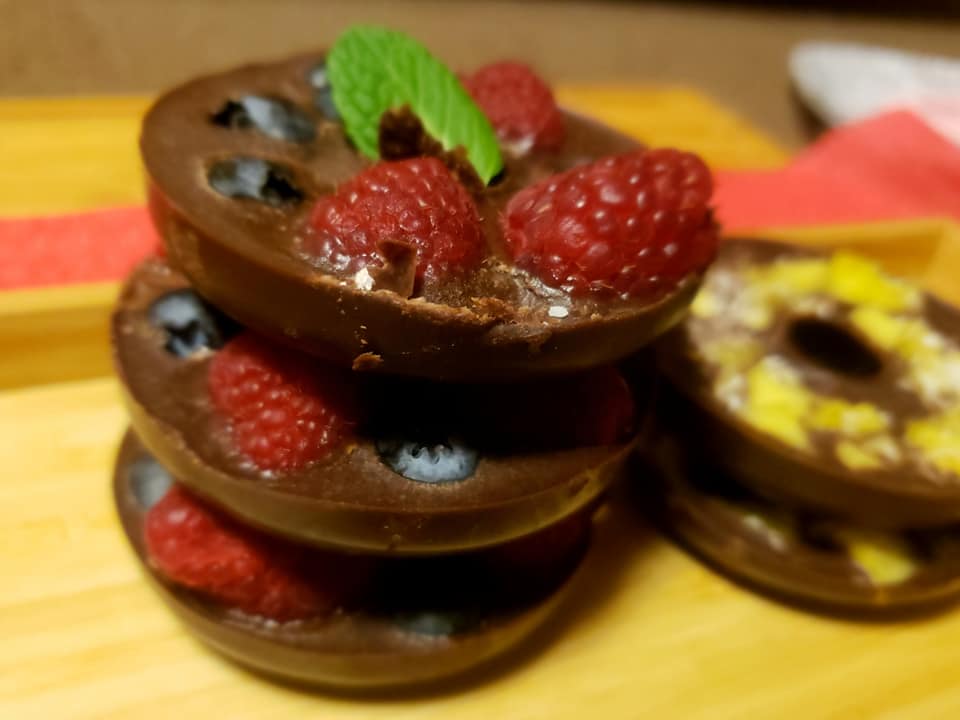 フレッシュフルーツ ココナッツチョコレート～geefee レシピ～