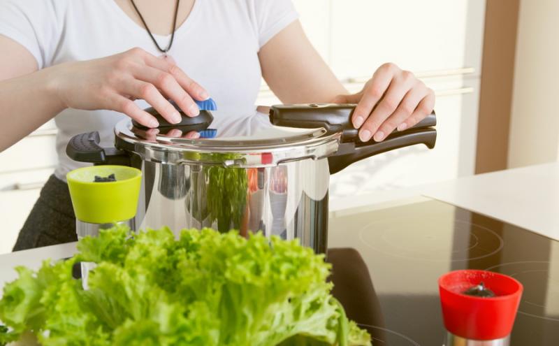 圧力鍋でレクチンも破壊？キッチンをハックしてより健全な食生活を送る知恵。