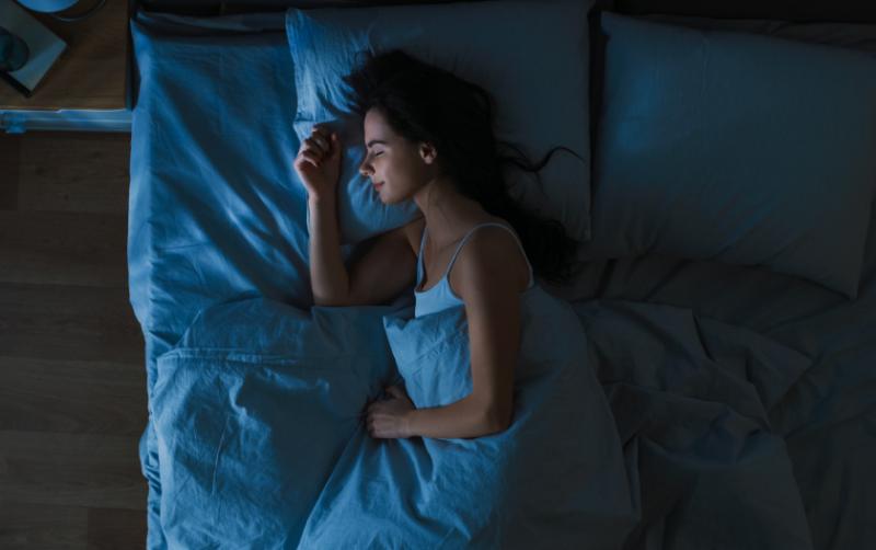 睡眠不足がツライけど睡眠薬は怖い！良質の睡眠をサポートできるサプリメント