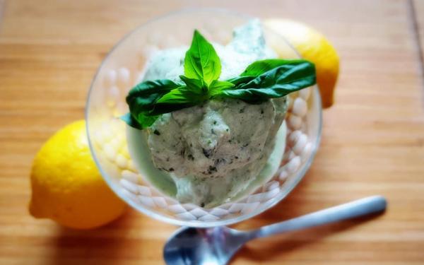 LEMON BASIL GELATO